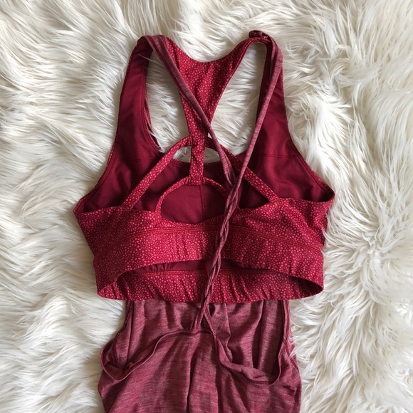 SOLD Lululemon Twist & Toil Tank - Picture 5 of 6